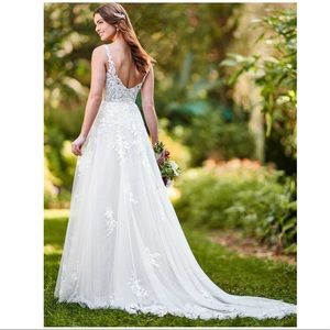 Essence of Australia Wedding Dress D3177
